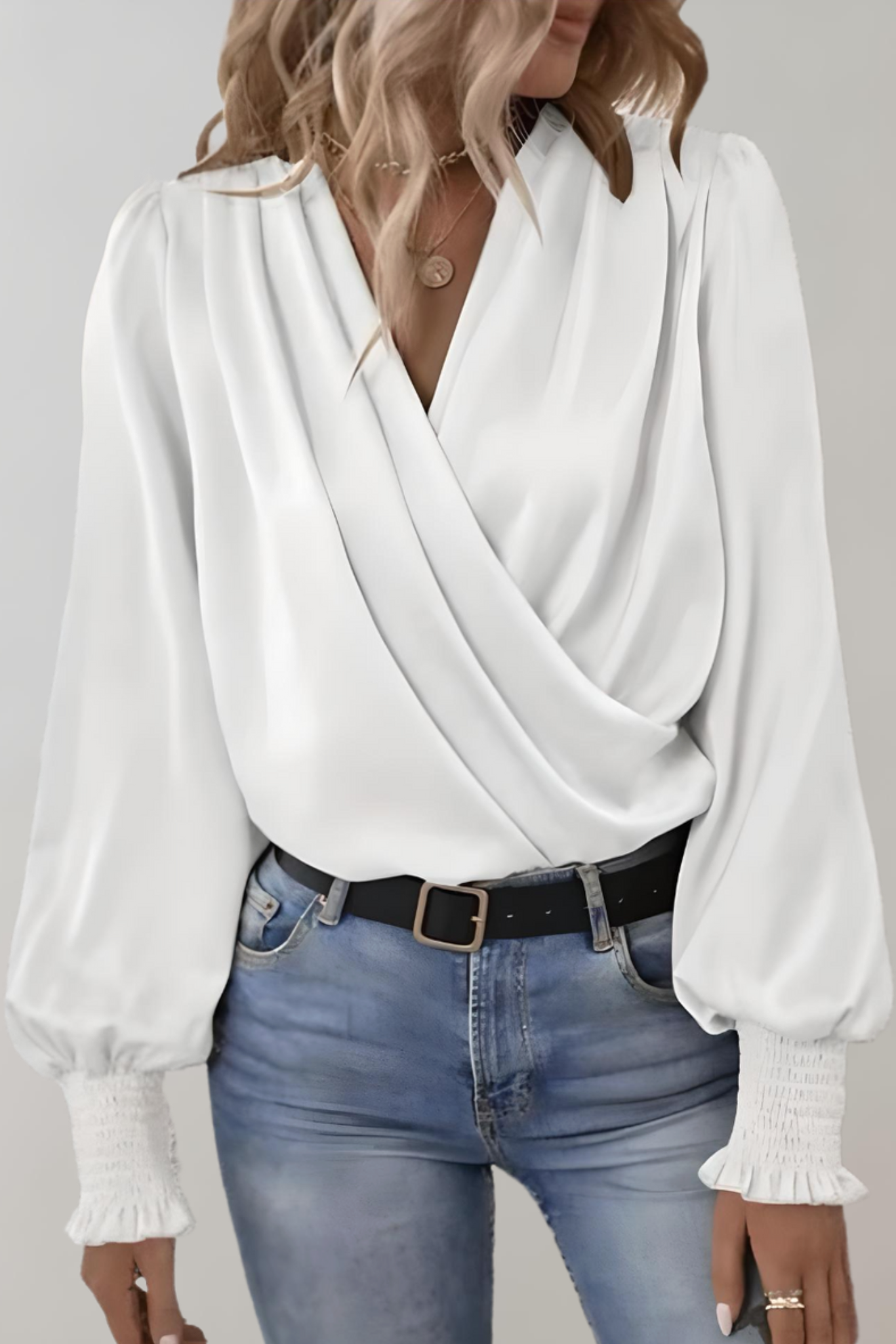 Quinn Blusa Elegante Manga Larga Escote en V Versátil