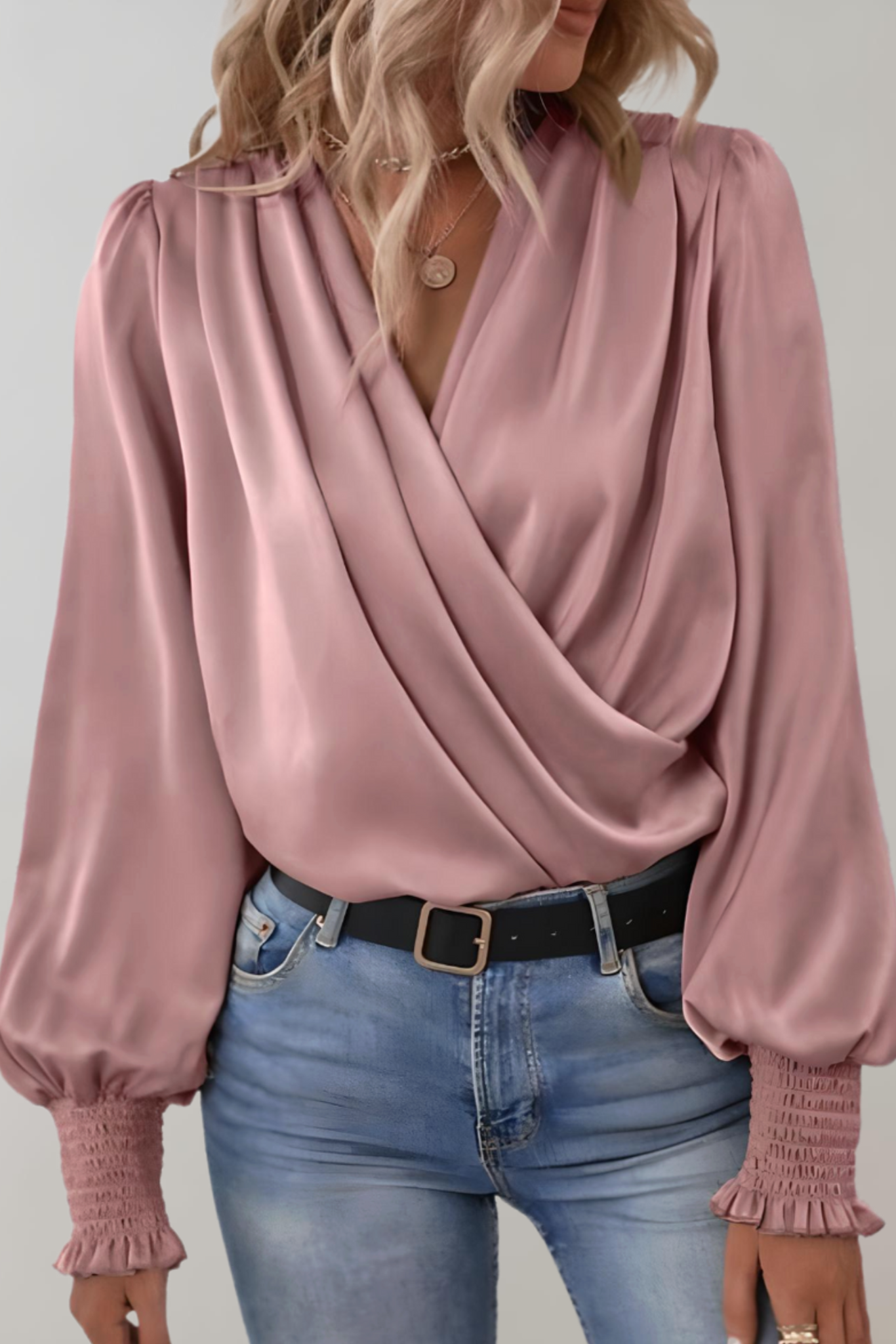 Quinn Blusa Elegante Manga Larga Escote en V Versátil